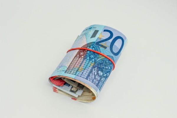 Pay and the Eurozone: Illusion, Hope or Realism?