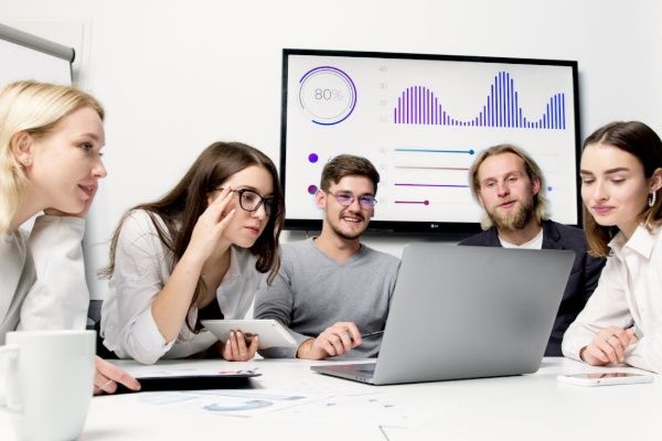 The Entrepreneur of the New Era: Risk, Reason or Resources?