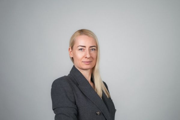 Нашата цел е да бъдем тайният коз в задния джоб на всеки мениджър