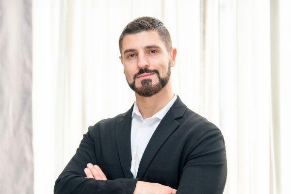The personal brand is not just a business card, but a reflection of our values, choices, and persistence