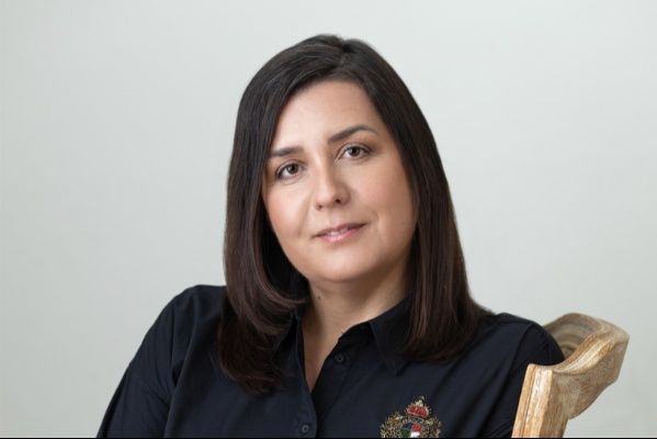 Помагам на хората да си спомнят кои са
