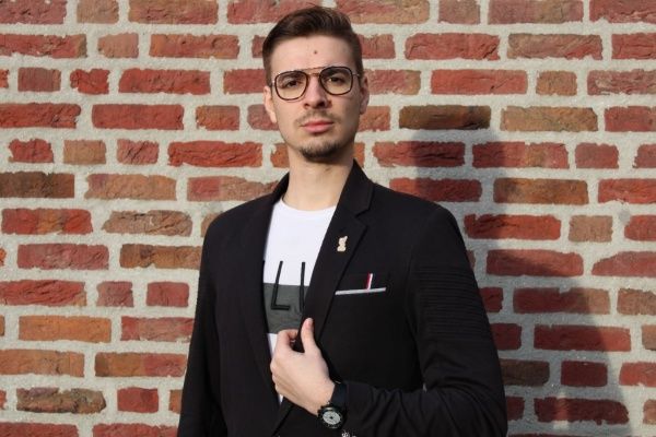 Живея в Нидерландия, но често работата ме праща в различни точки на света