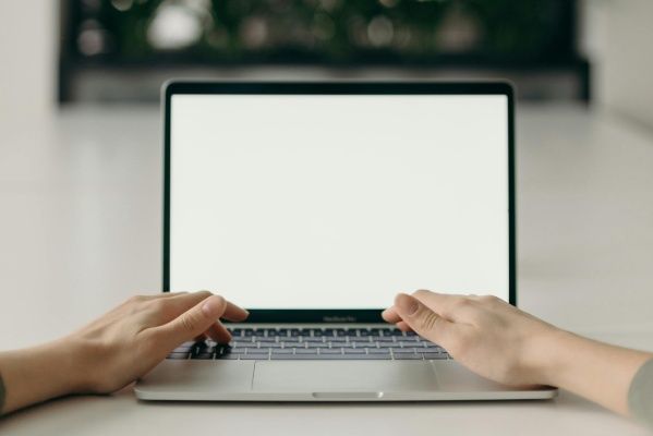 ТЕСТ: Колко щастливи сме на работното си място днес?