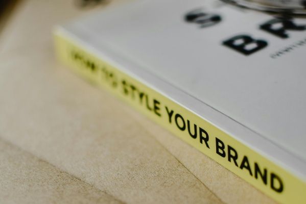 What should we not do in the workplace to have a good personal branding?