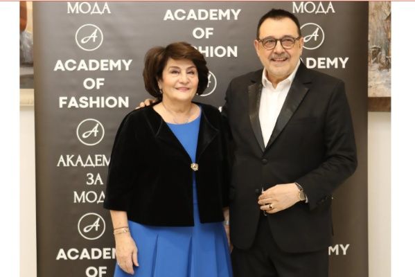 Половин век в Банка ДСК: Виолина Маринова за уроците, грешките и силата на постоянството